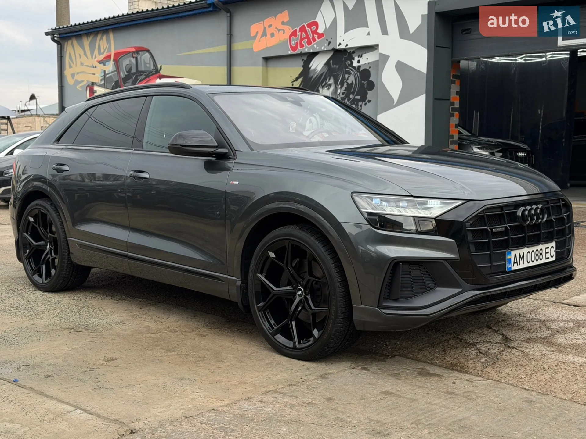 2018 Audi Q8 - фото 1