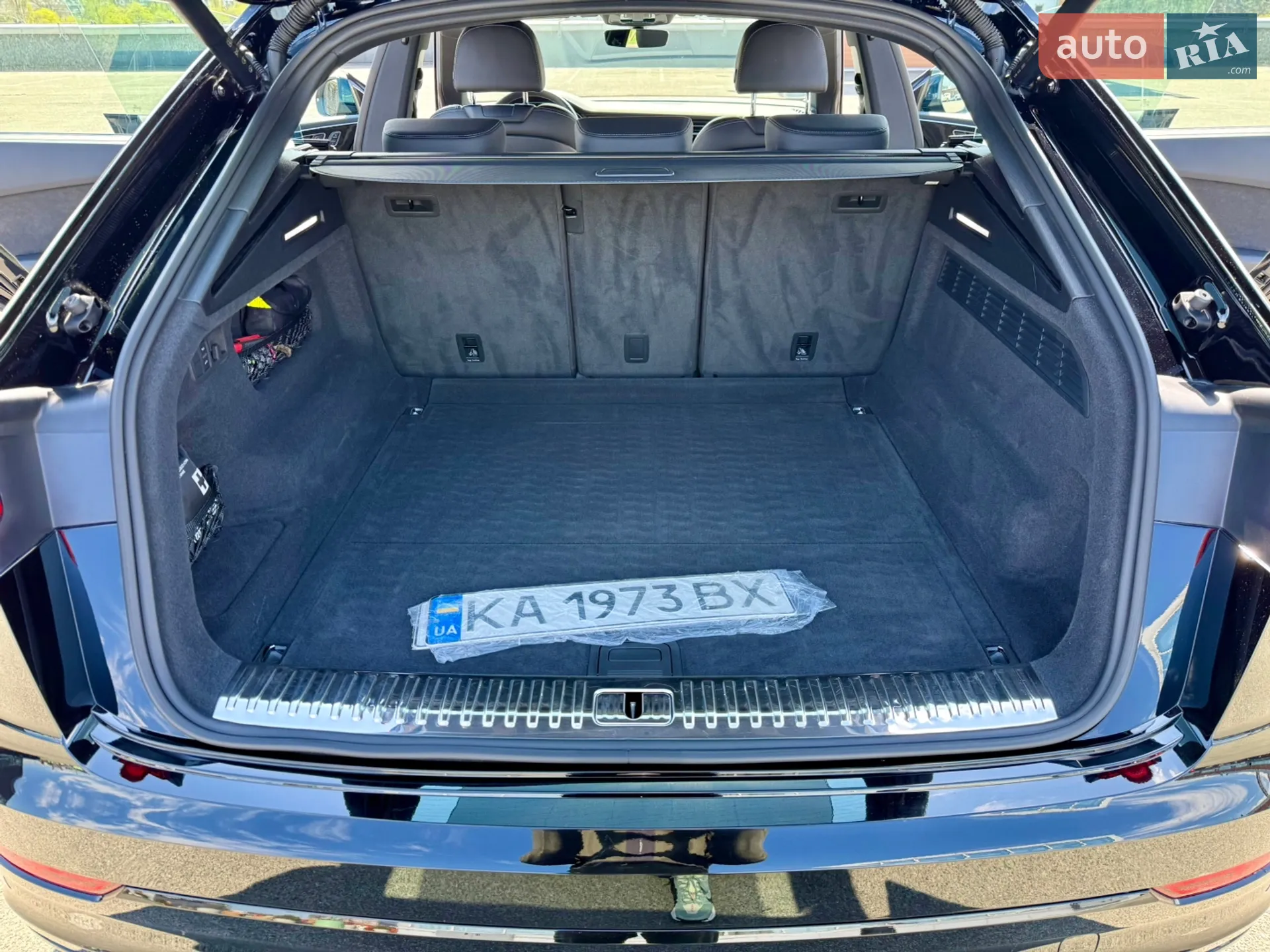 2021 Audi Q8 - мініатюра 41