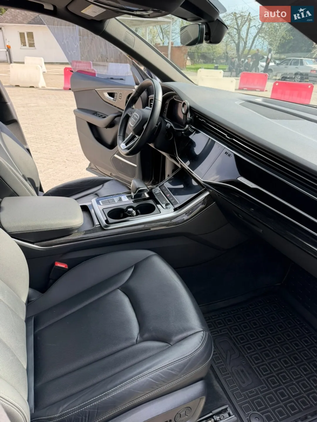 2018 Audi Q8 - мініатюра 25