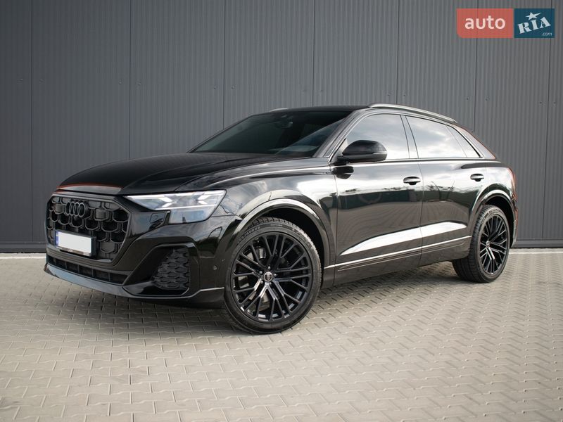 Audi Q8 2023