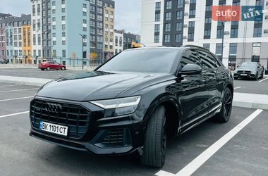 Позашляховик / Кросовер Audi Q8 2018 в Рівному
