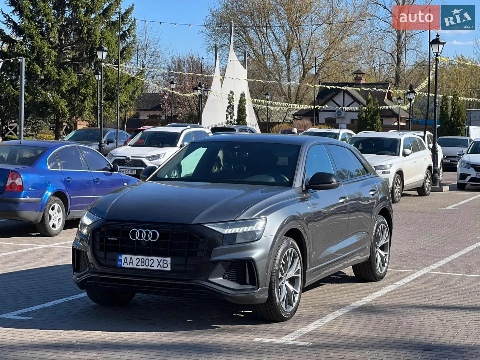 Audi Q8 2018 VIN WAUZZZF19KD017437 фото оголошення 5 з 24
