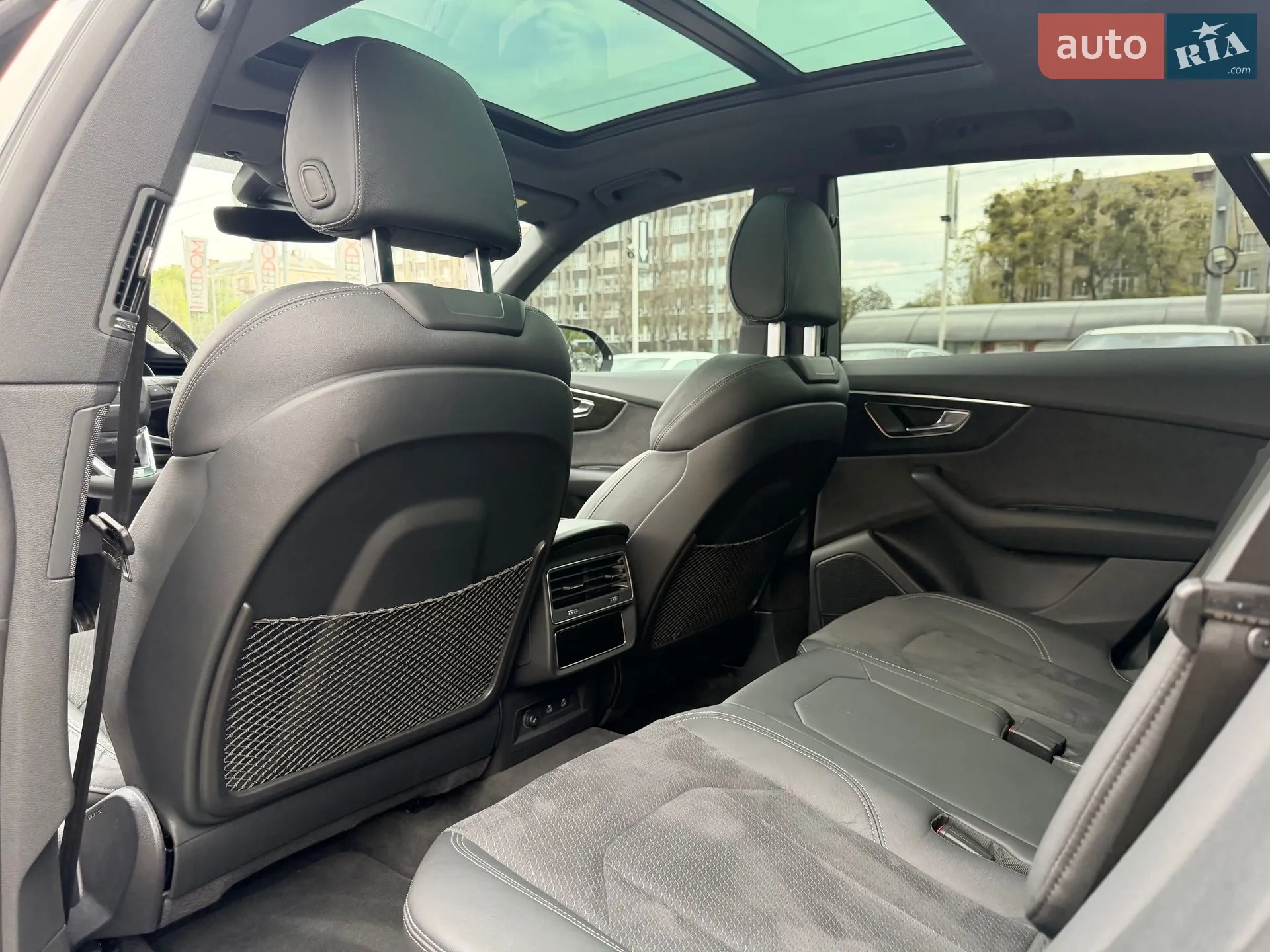 2025 Audi Q8 - мініатюра 27