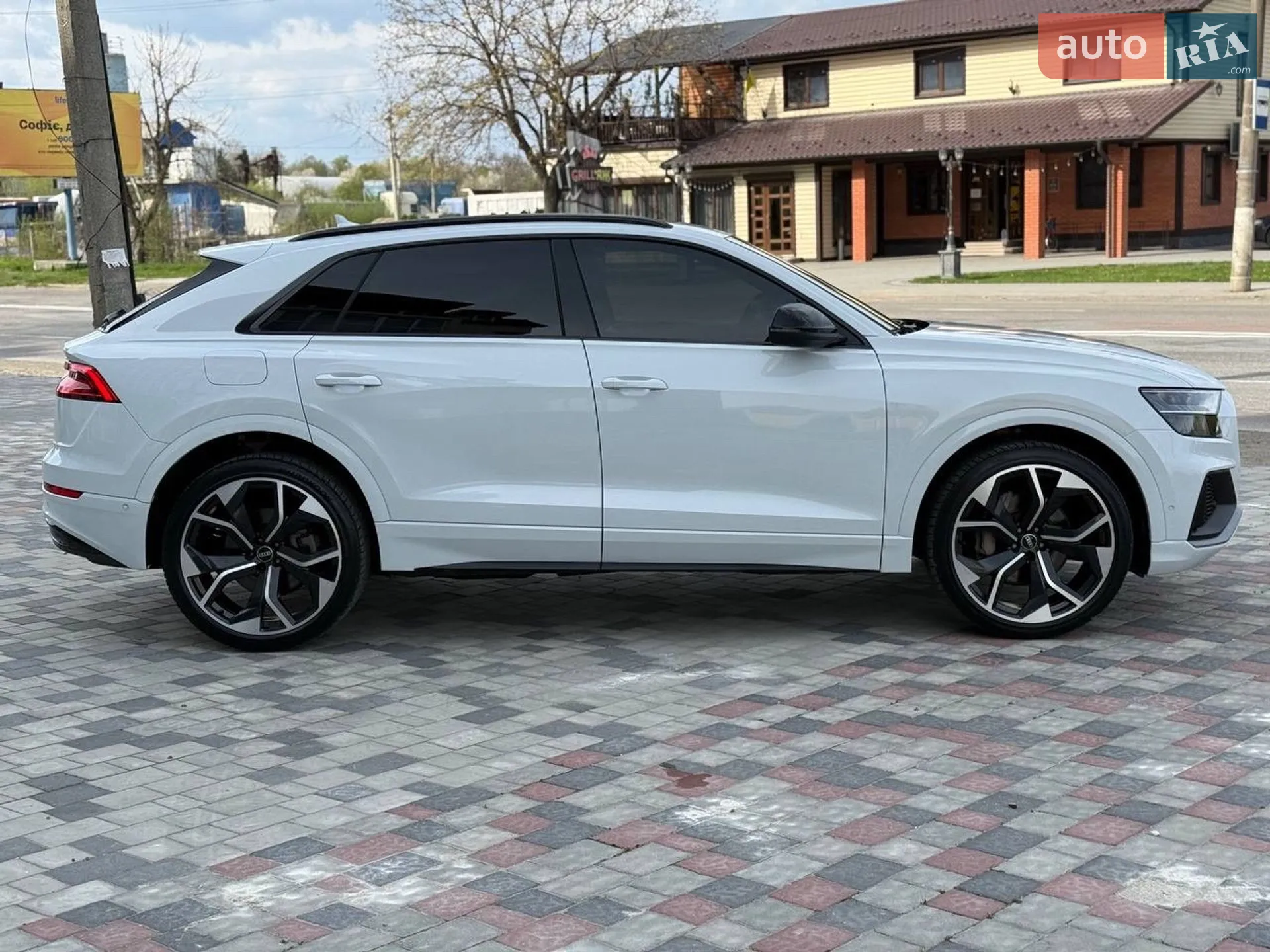 2018 Audi Q8 - мініатюра 13