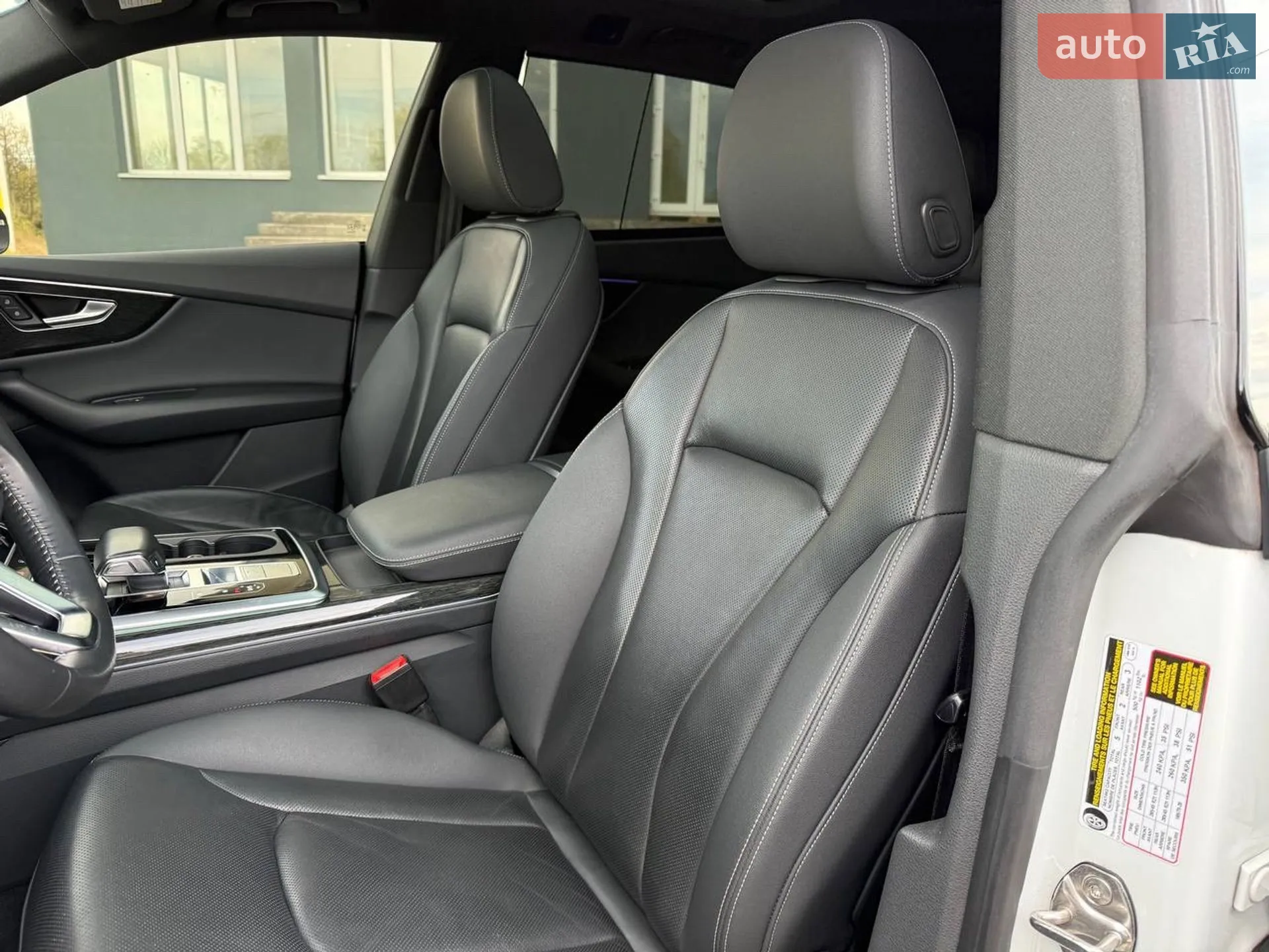 2018 Audi Q8 - мініатюра 28