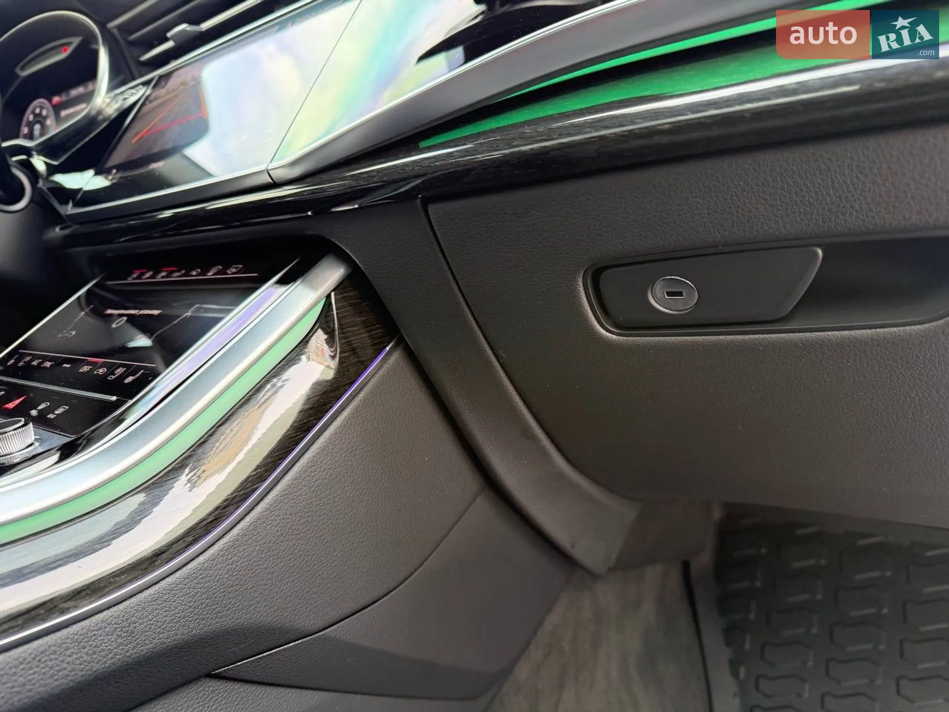 2018 Audi Q8 - мініатюра 34