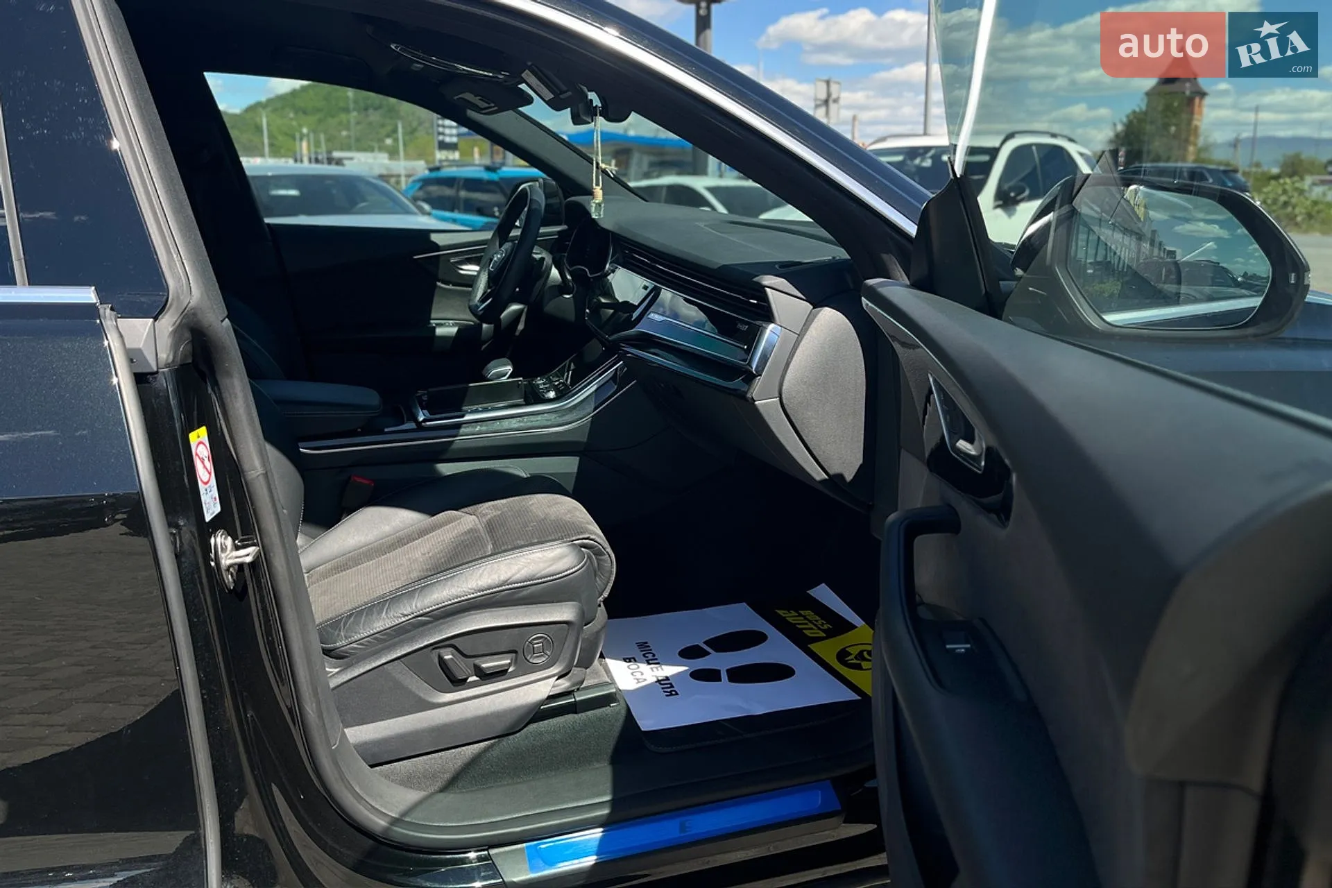 2021 Audi Q8 - мініатюра 28