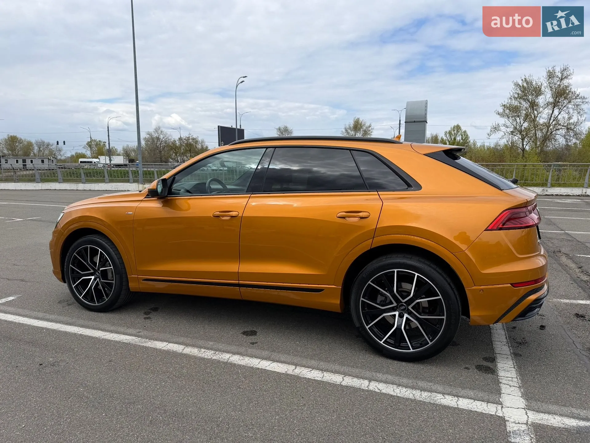 2019 Audi Q8 - мініатюра 4