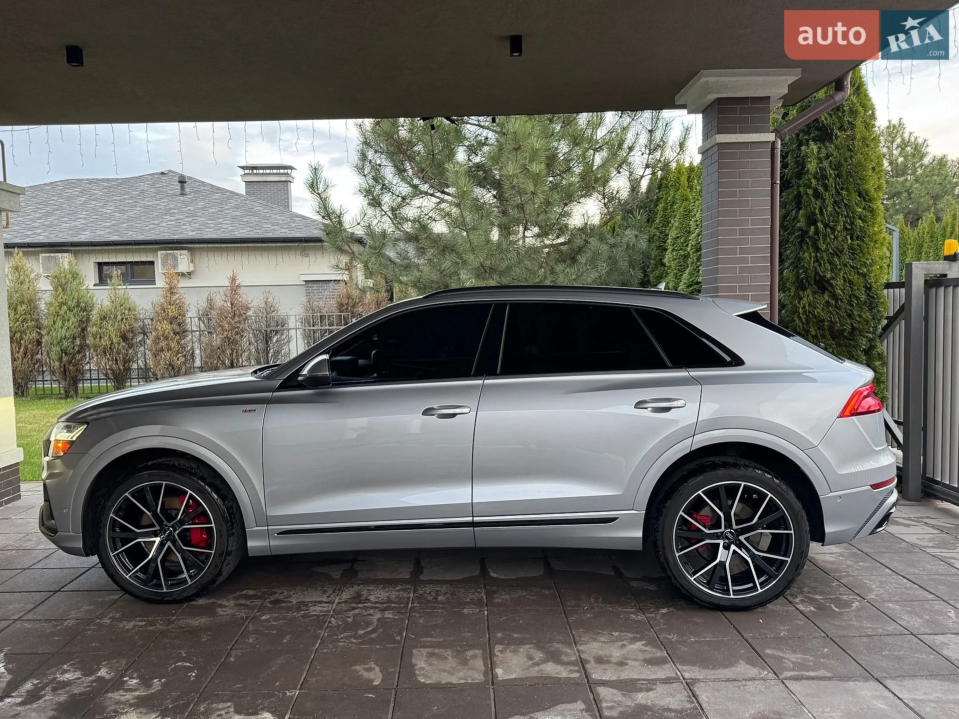 2019 Audi Q8 - мініатюра 4