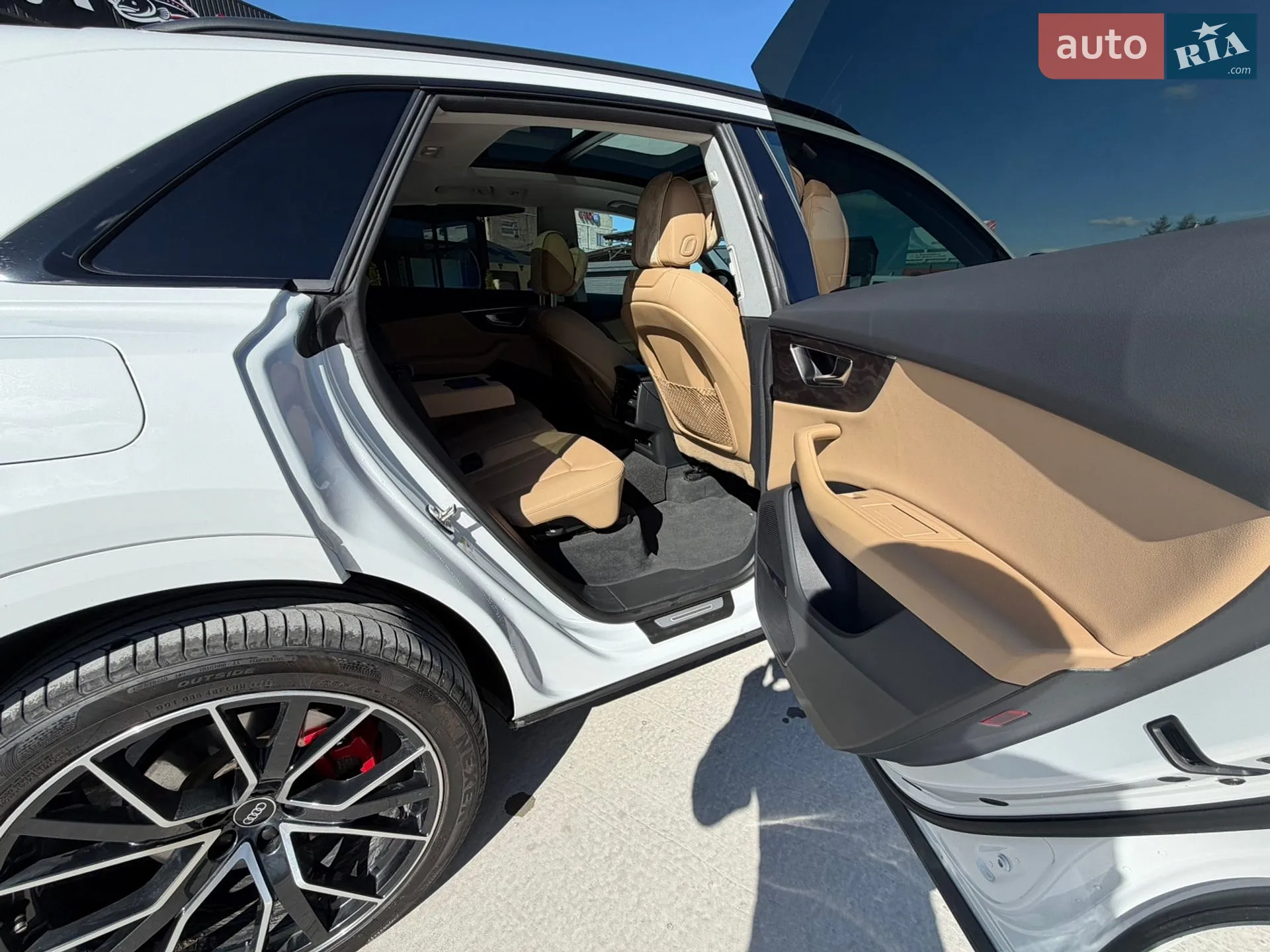 2020 Audi Q8 - мініатюра 46