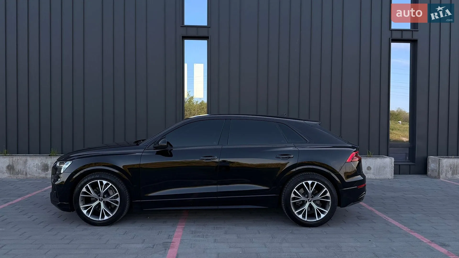 2021 Audi Q8 - мініатюра 16