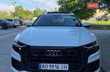 Внедорожник / Кроссовер Audi Q8 2018 в Ужгороде
