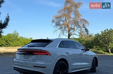 Внедорожник / Кроссовер Audi Q8 2018 в Ужгороде