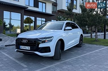 Внедорожник / Кроссовер Audi Q8 2018 в Ужгороде