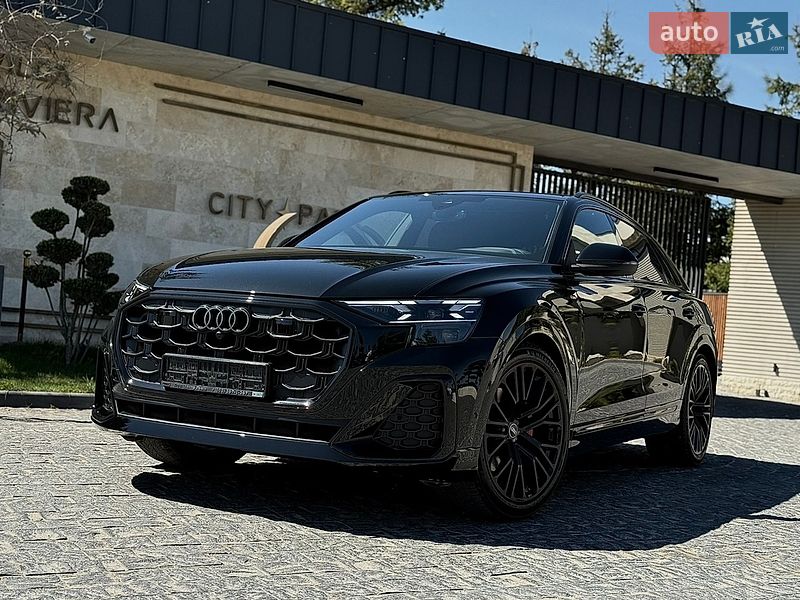 Внедорожник / Кроссовер Audi Q8 2025 в Львове