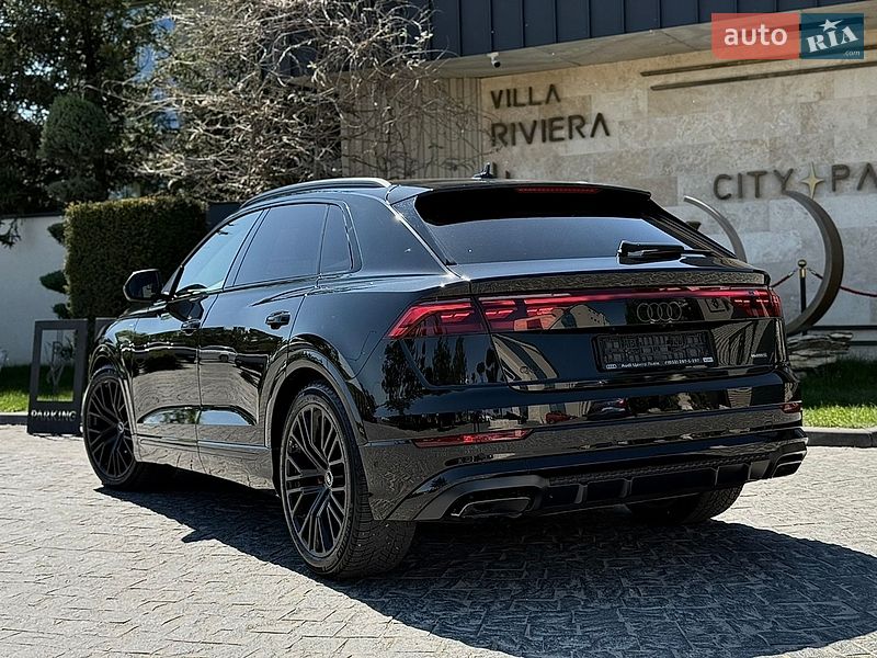 Внедорожник / Кроссовер Audi Q8 2025 в Львове