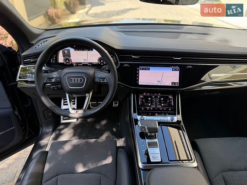 Внедорожник / Кроссовер Audi Q8 2025 в Львове