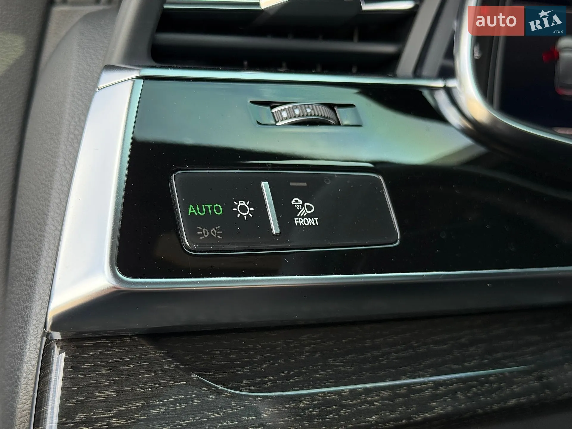 2019 Audi Q8 - мініатюра 38