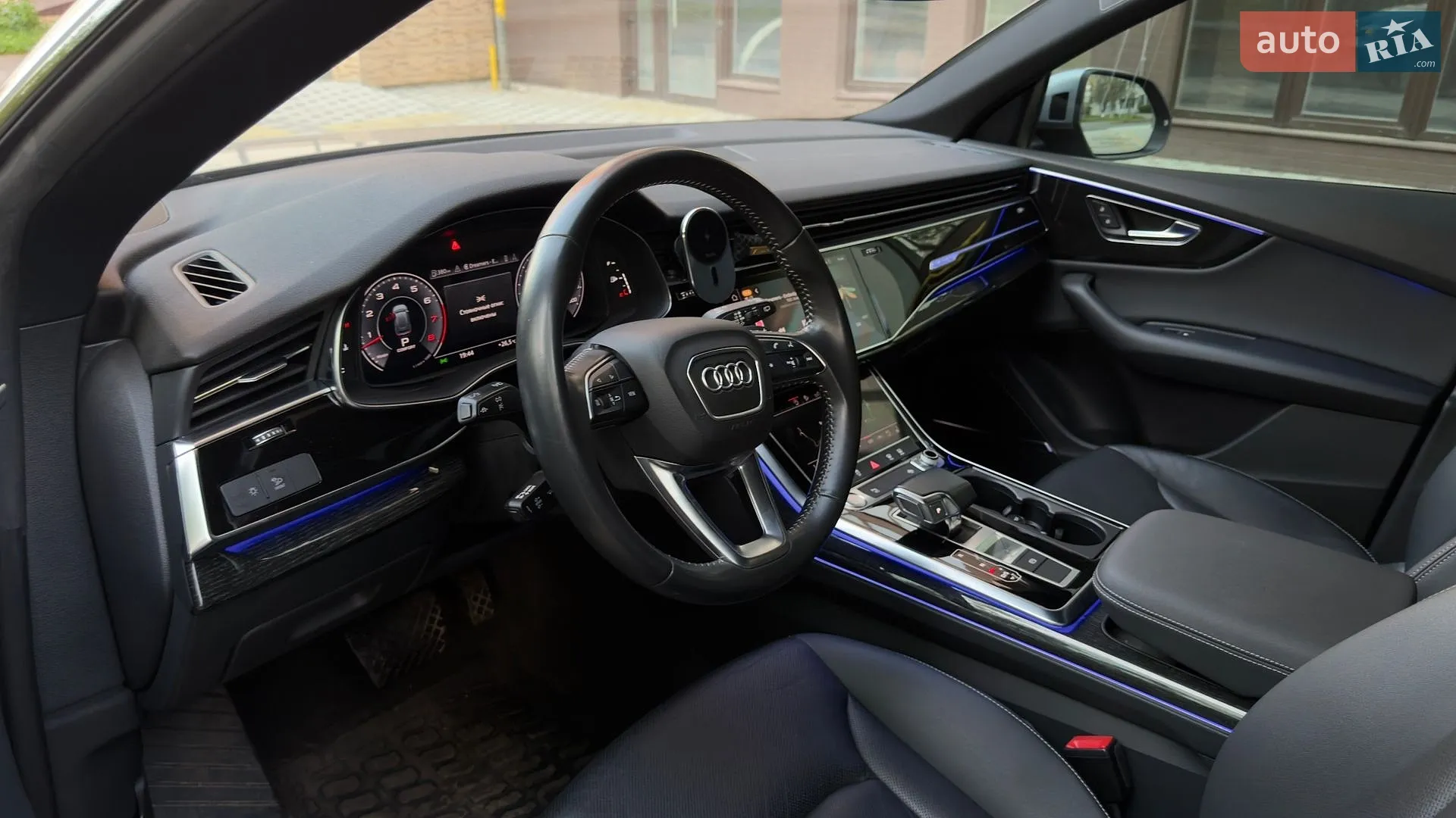 2020 Audi Q8 - мініатюра 11