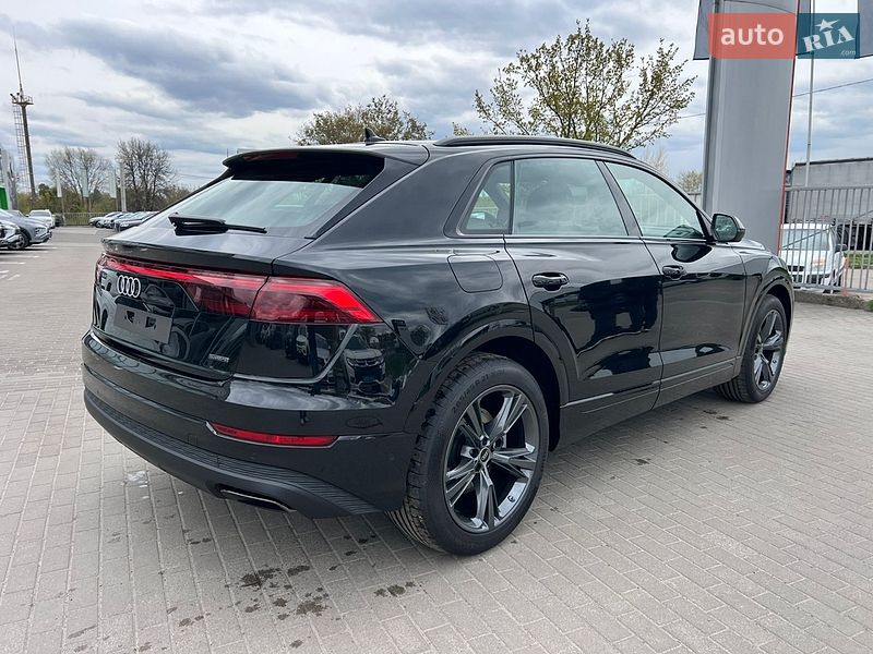 Внедорожник / Кроссовер Audi Q8 2026 в Полтаве