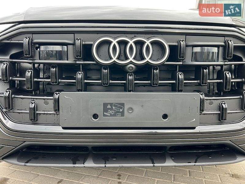 Внедорожник / Кроссовер Audi Q8 2026 в Полтаве