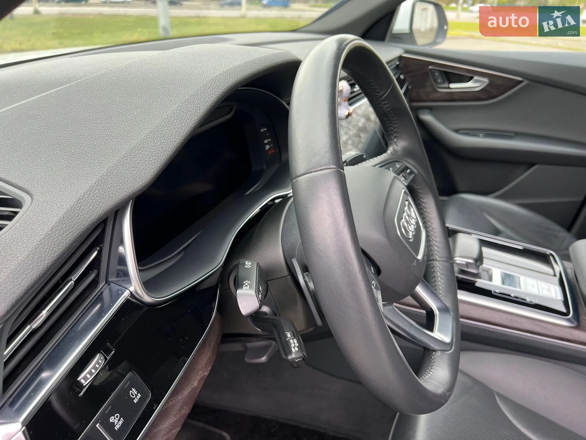 2019 Audi Q8 - мініатюра 22