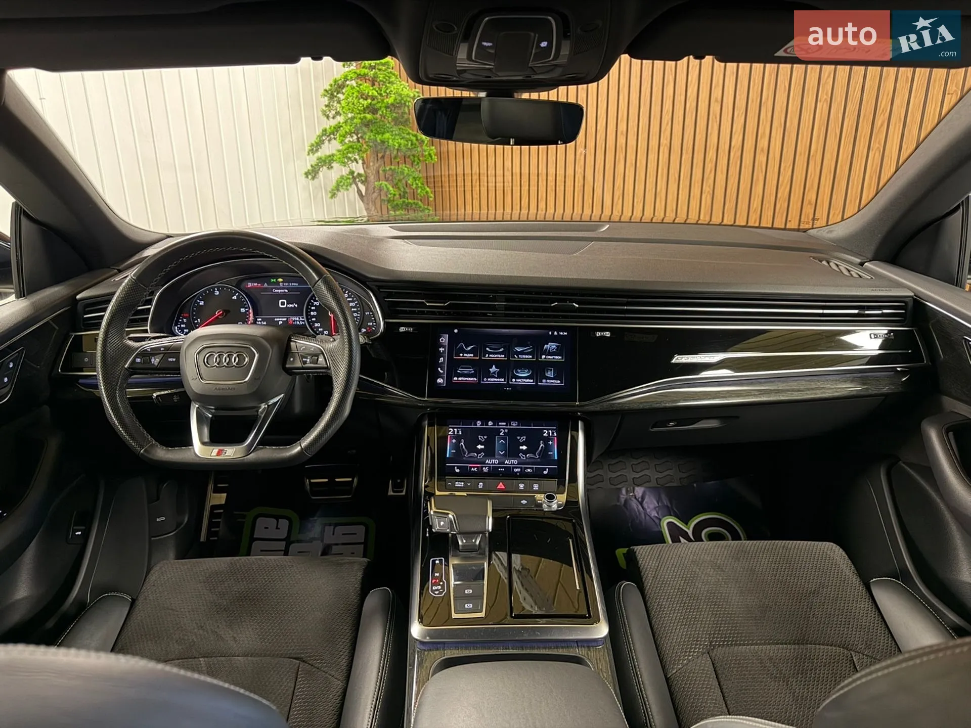 2020 Audi Q8 - мініатюра 14