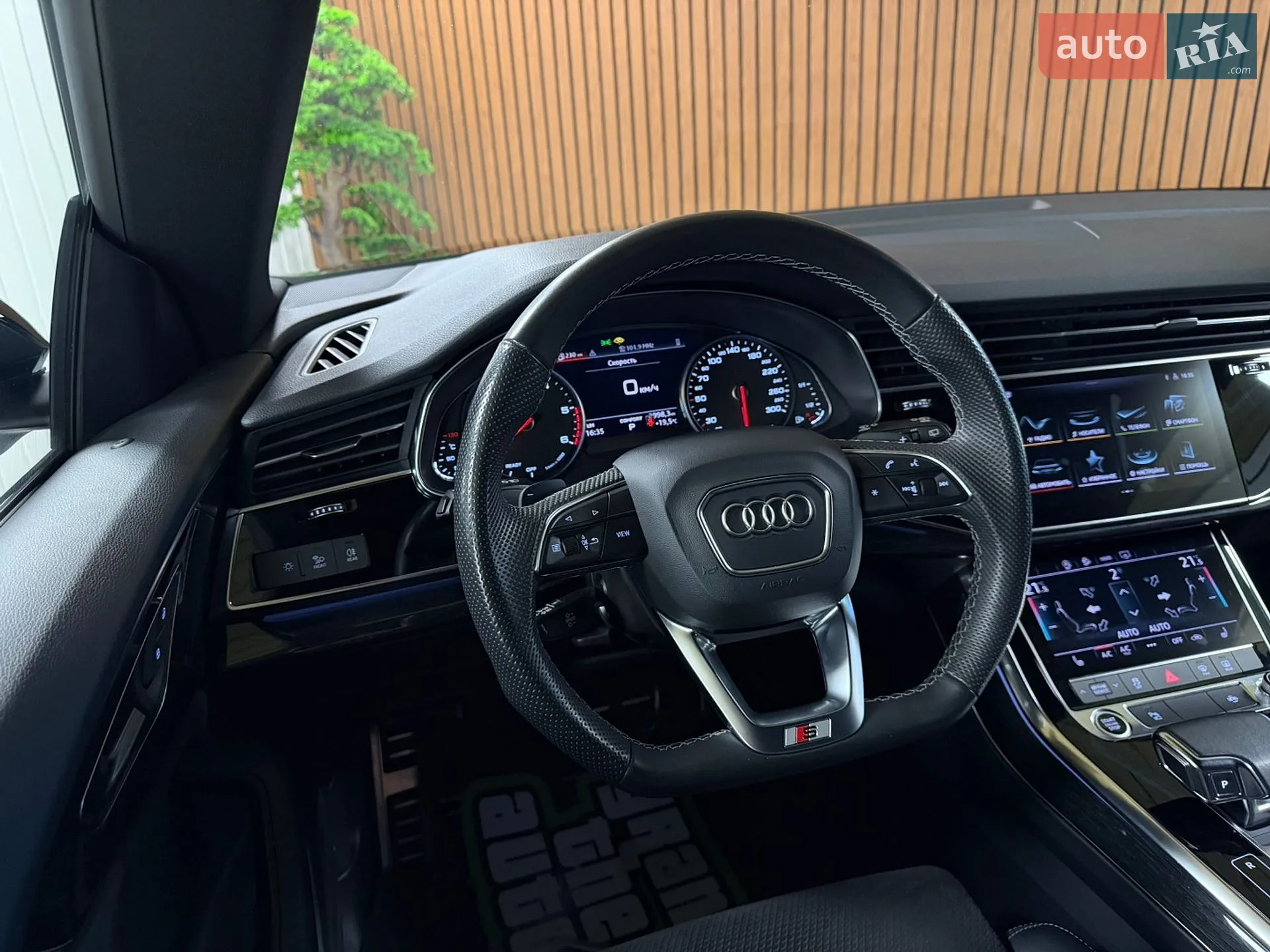 2020 Audi Q8 - мініатюра 22