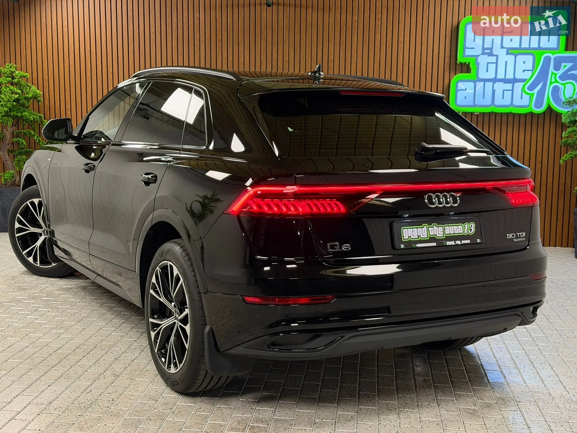 2020 Audi Q8 - мініатюра 61