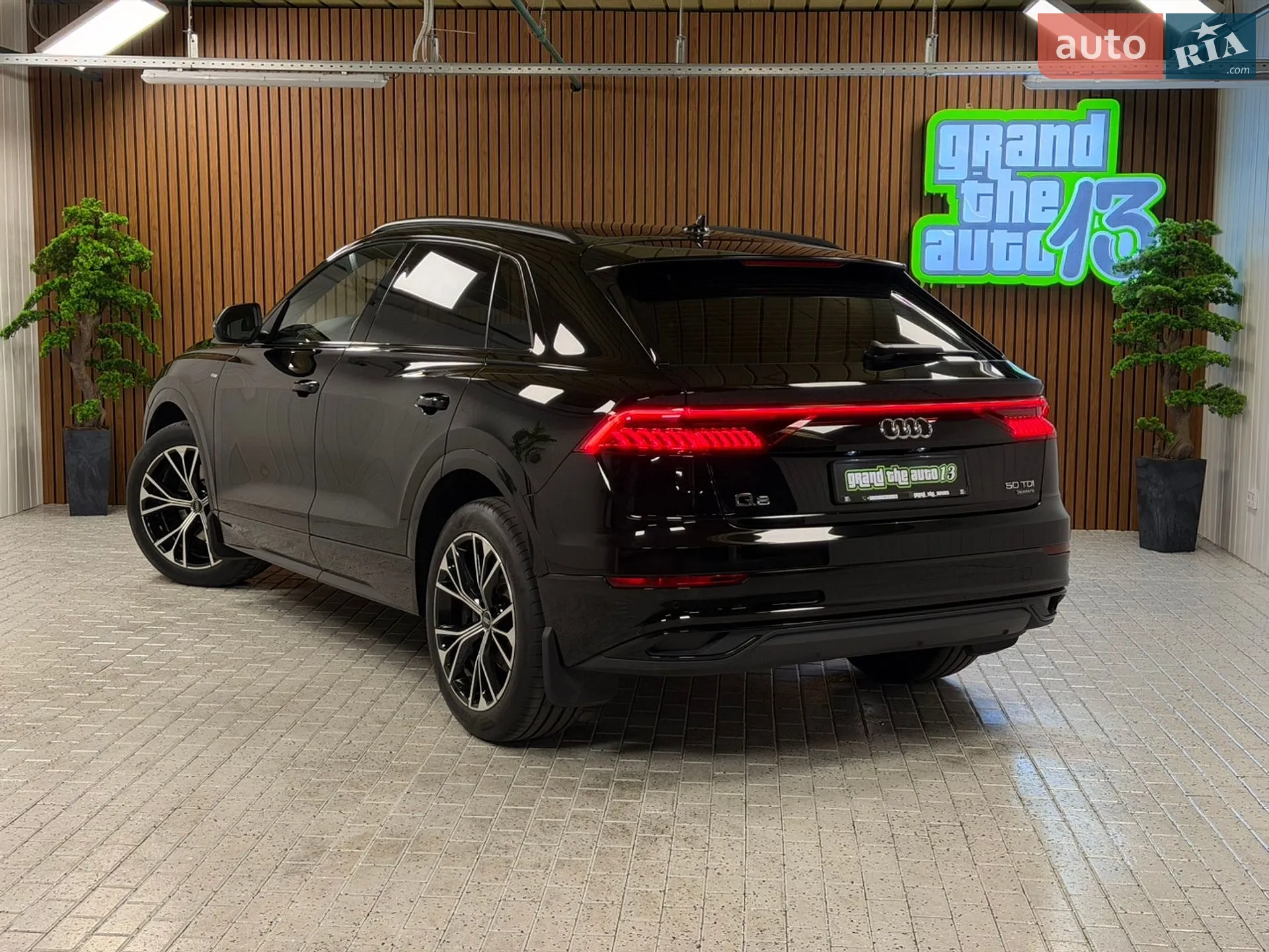2020 Audi Q8 - мініатюра 51