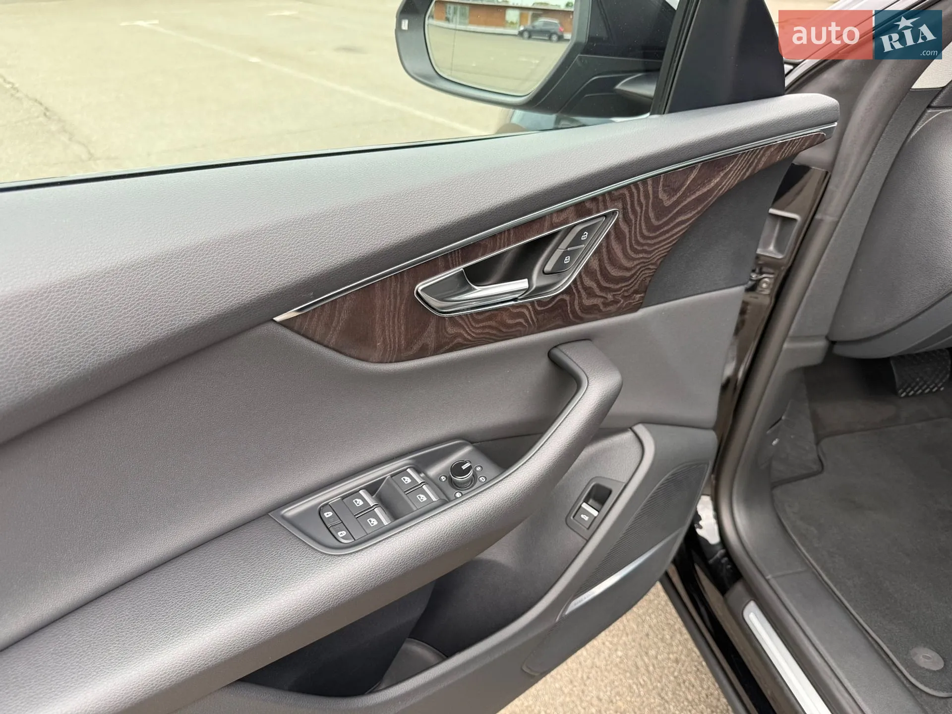 2020 Audi Q8 - мініатюра 25