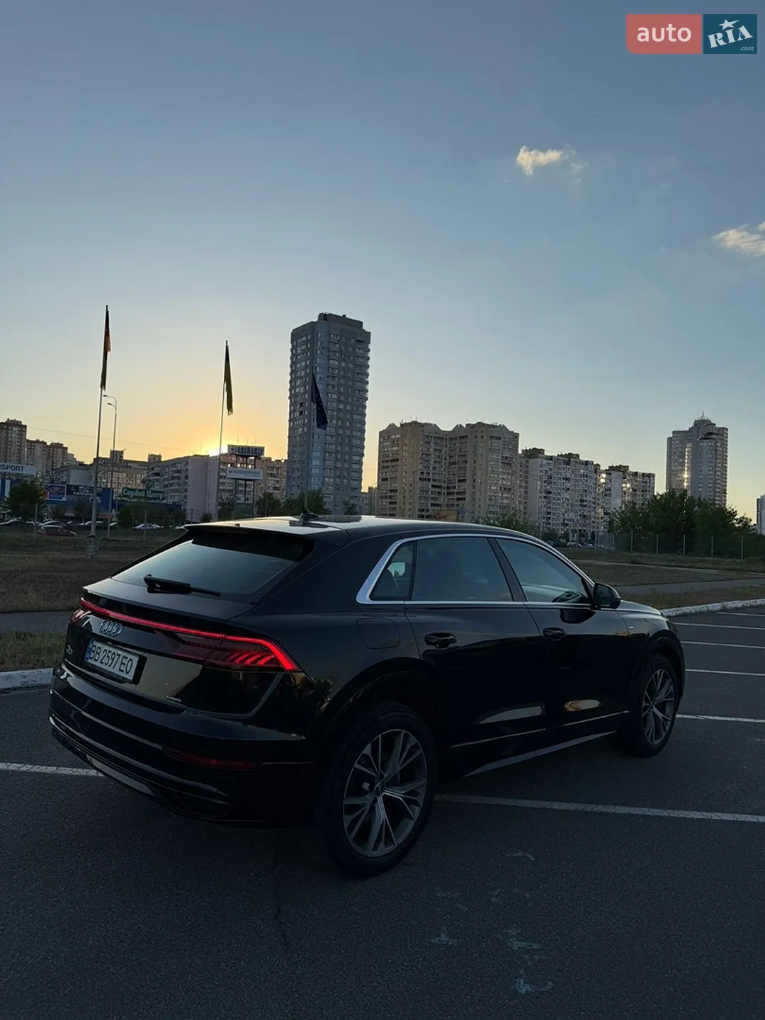 2020 Audi Q8 - мініатюра 14
