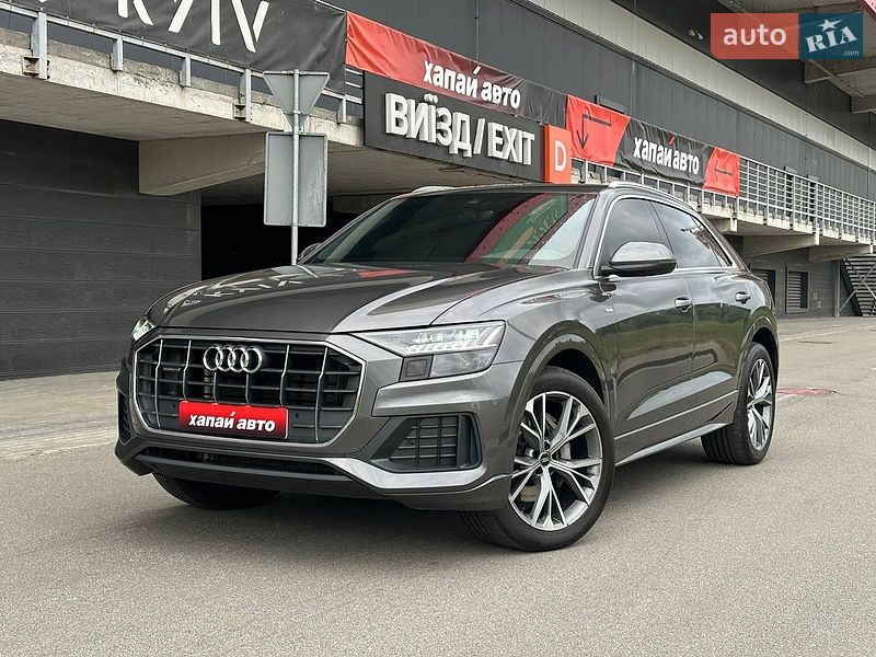 Audi Q8 2022