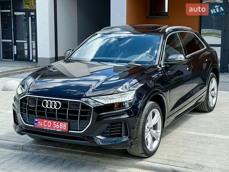 Audi Q8 2021