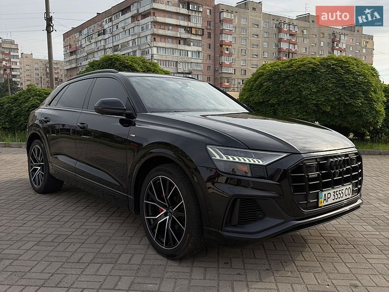 Позашляховик / Кросовер Audi Q8 2022 в Запоріжжі