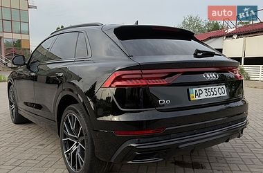 Позашляховик / Кросовер Audi Q8 2022 в Запоріжжі