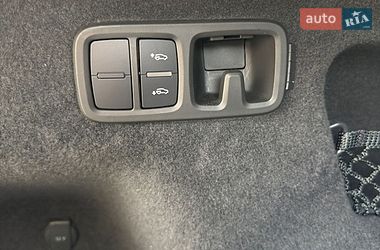 Позашляховик / Кросовер Audi Q8 2022 в Запоріжжі