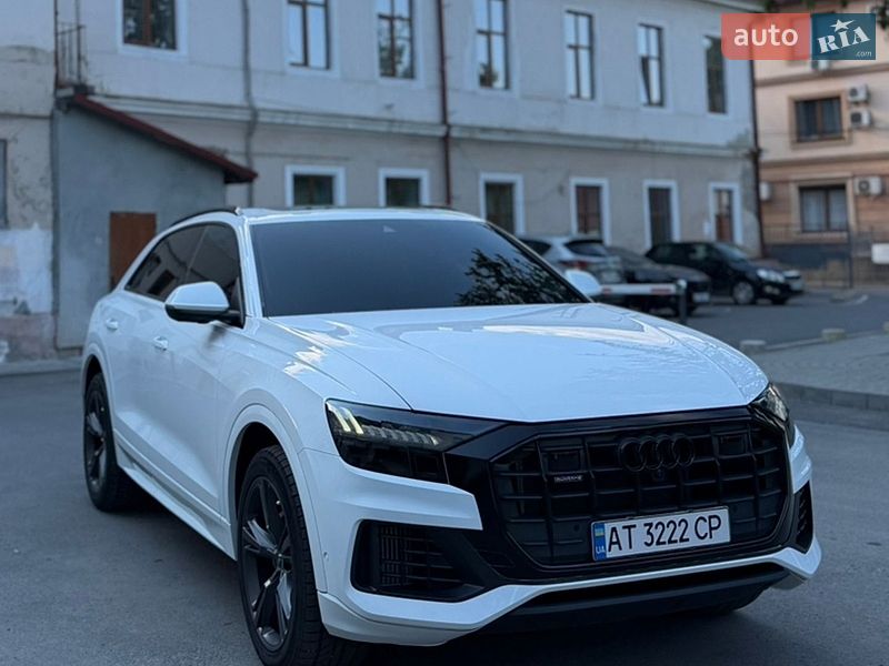 Внедорожник / Кроссовер Audi Q8 2023 в Коломые