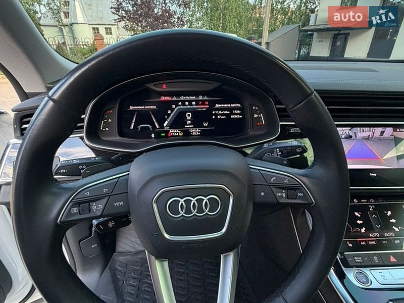 Внедорожник / Кроссовер Audi Q8 2023 в Коломые