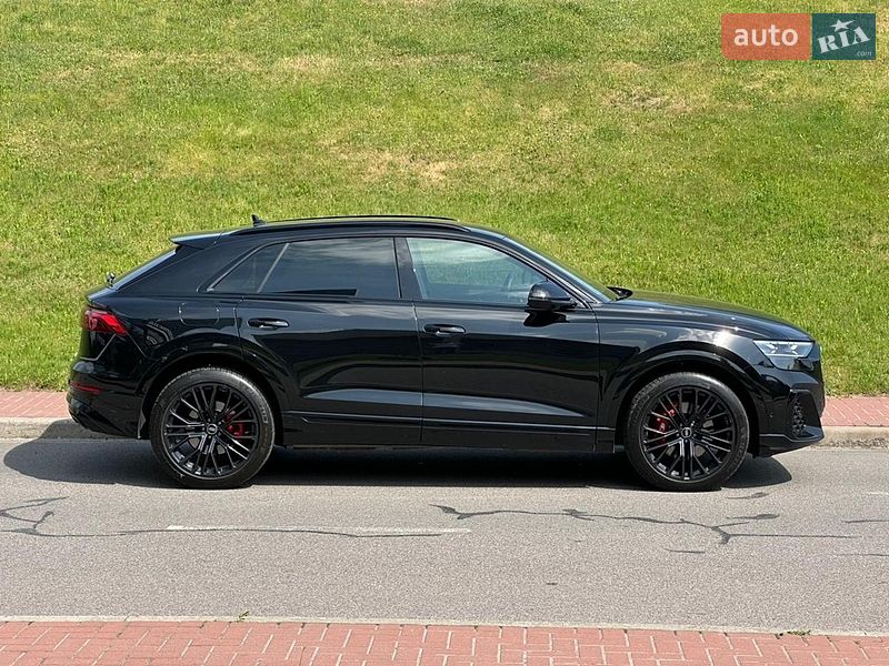 Позашляховик / Кросовер Audi Q8 2023 в Києві фото 5 Позашляховик / Кросовер Audi Q8 2023 в Києві
