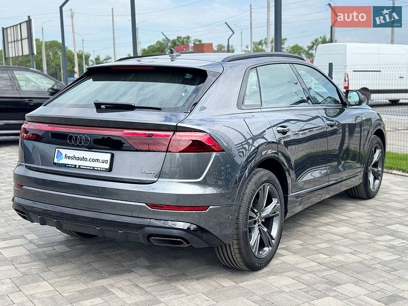 Внедорожник / Кроссовер Audi Q8 2026 в Ровно