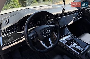 Позашляховик / Кросовер Audi Q8 2018 в Одесі
