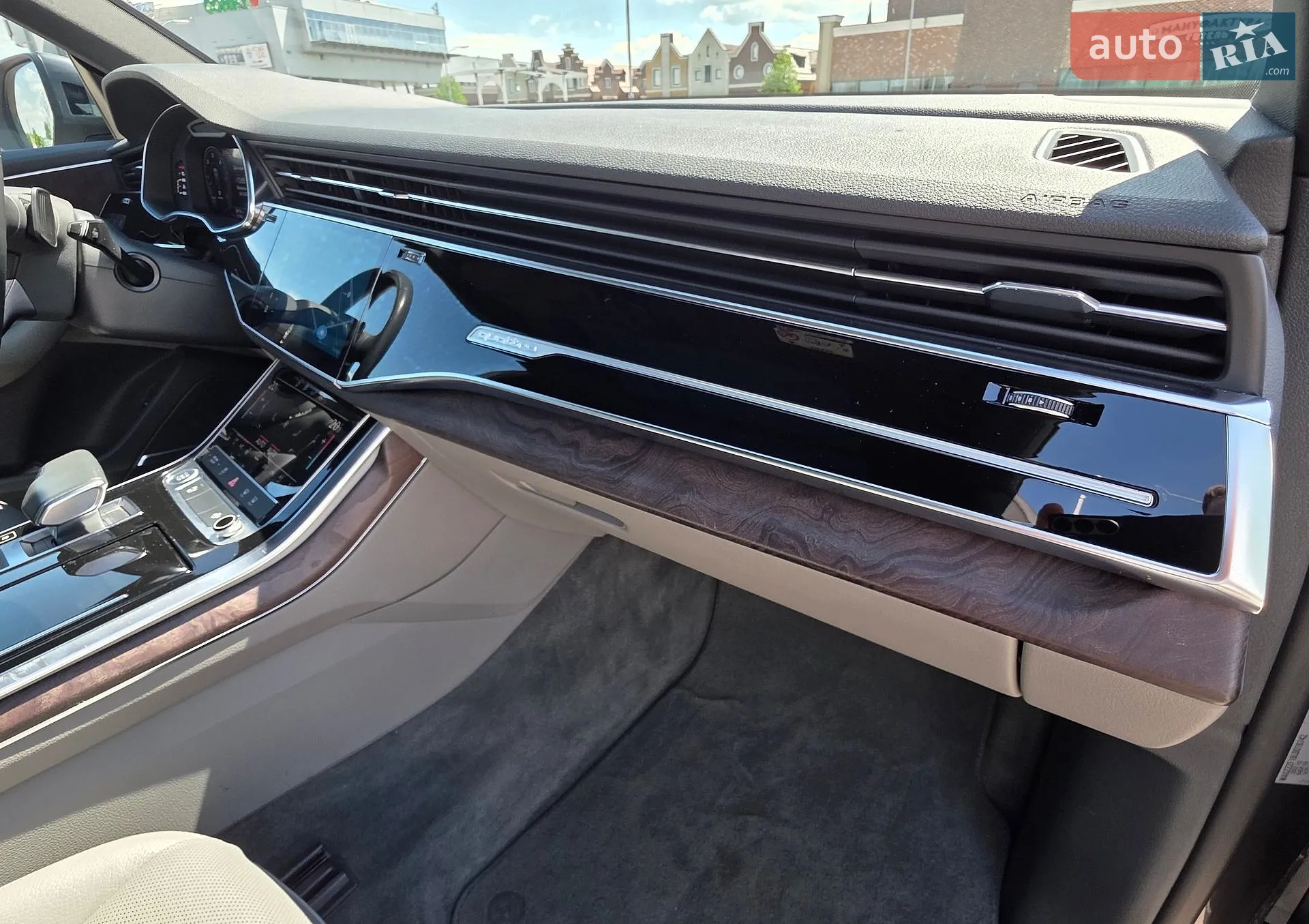 2020 Audi Q8 - мініатюра 13