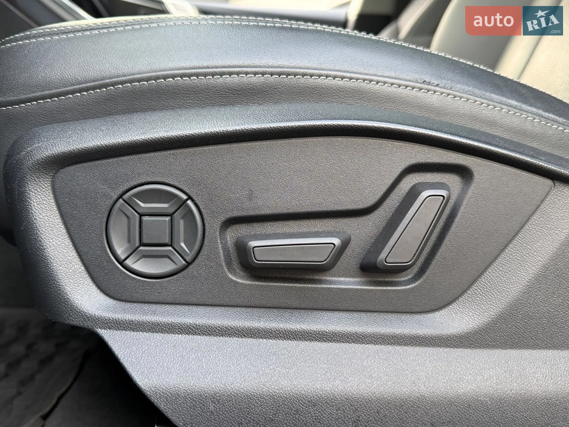 2022 Audi Q8 - мініатюра 33