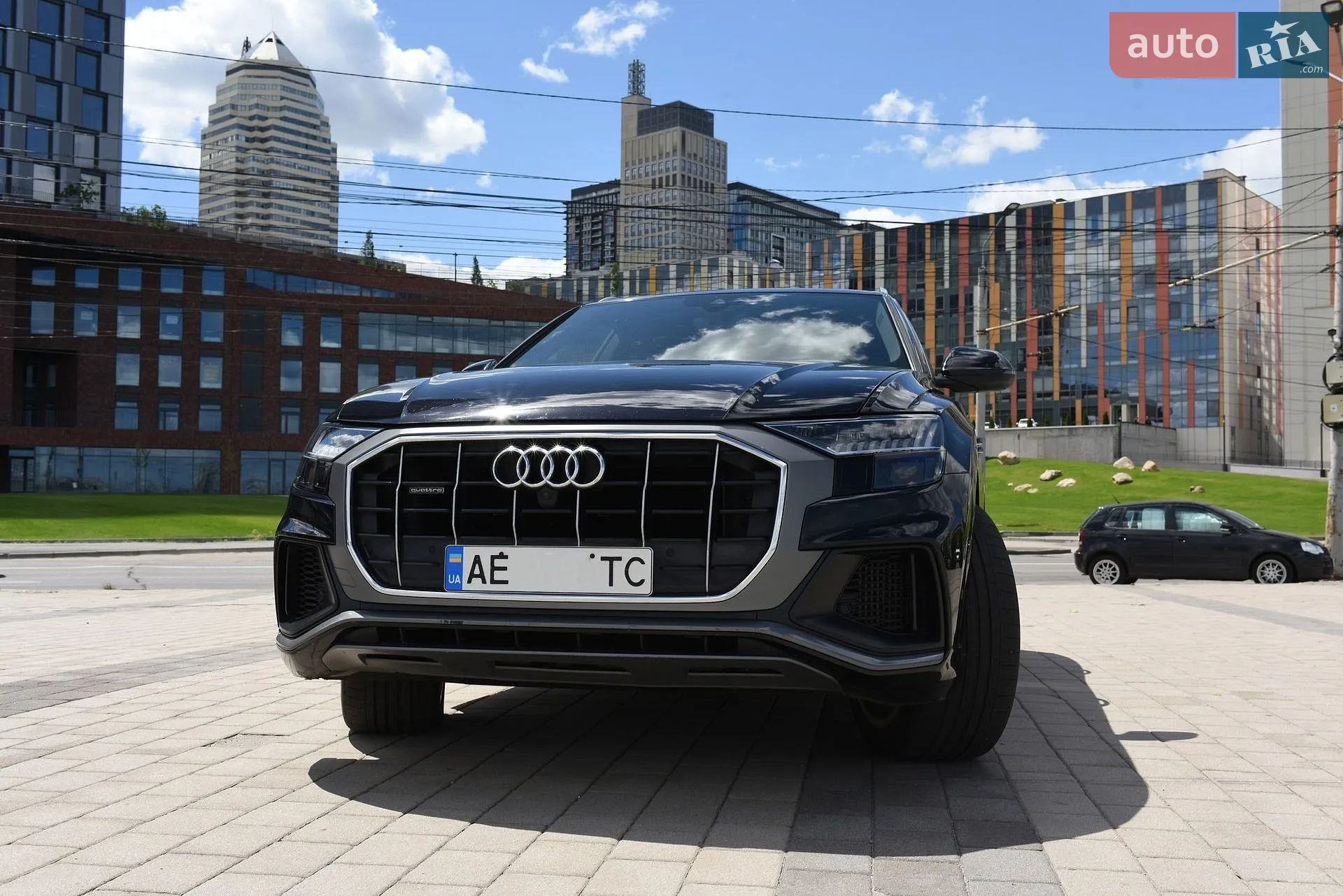 2019 Audi Q8 - мініатюра 8