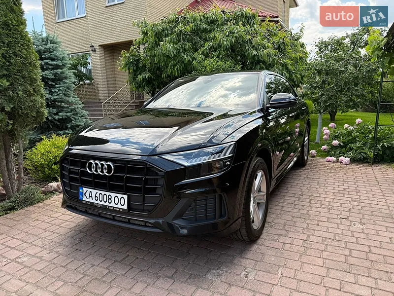 Audi Q8