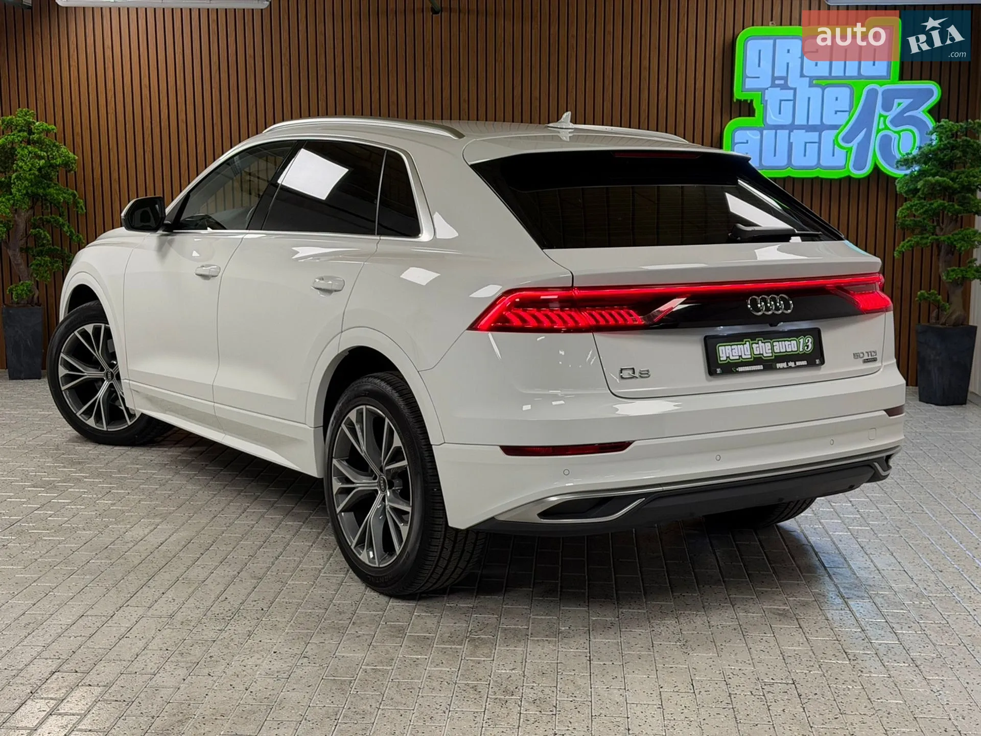 2020 Audi Q8 - мініатюра 35