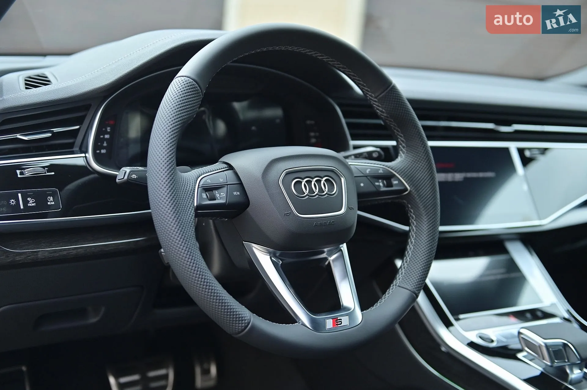 2024 Audi Q8 - мініатюра 31