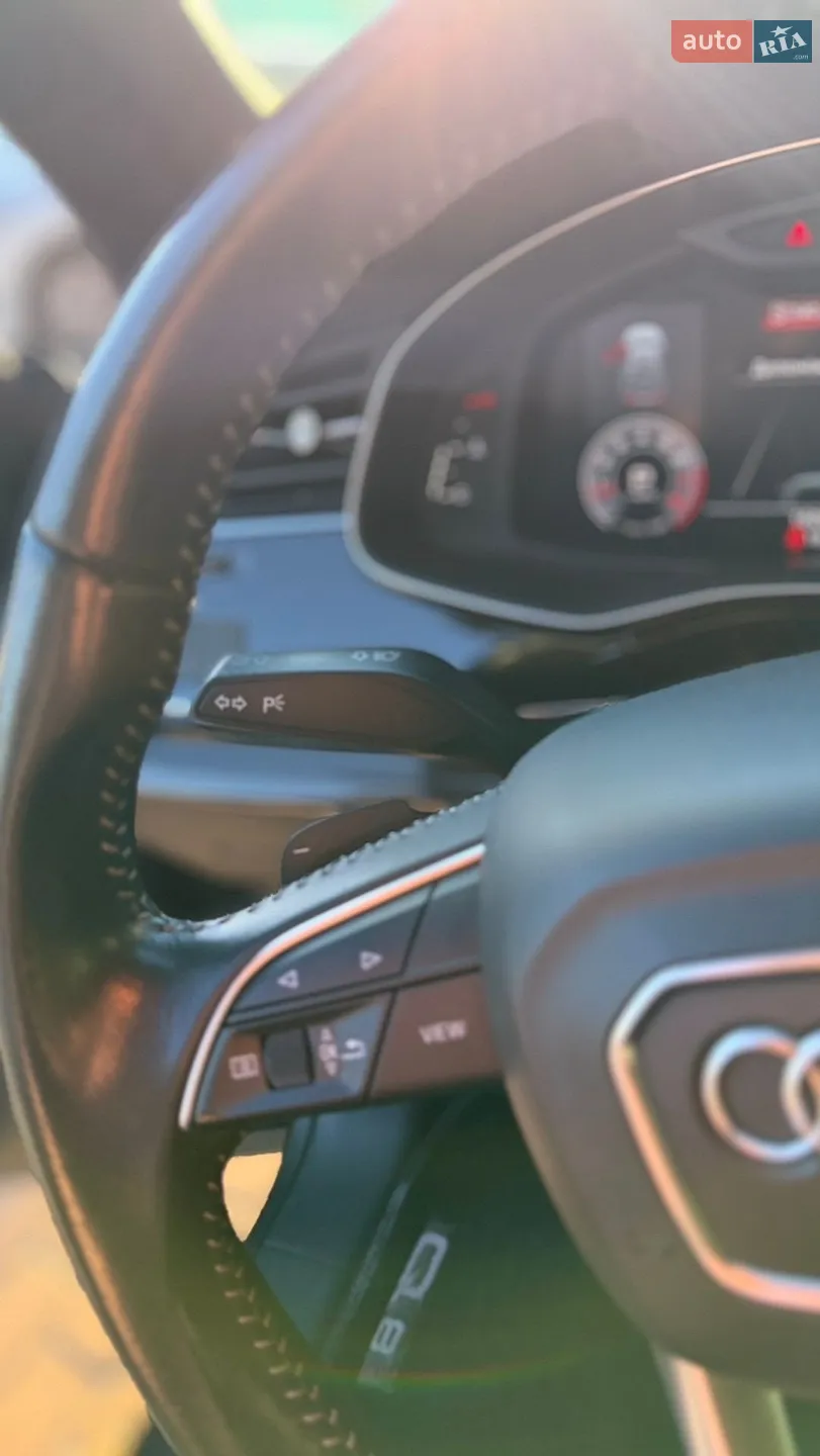 2018 Audi Q8 - мініатюра 13