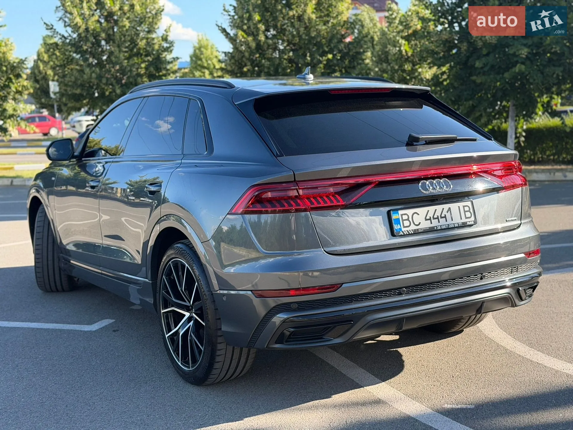 2019 Audi Q8 - мініатюра 18